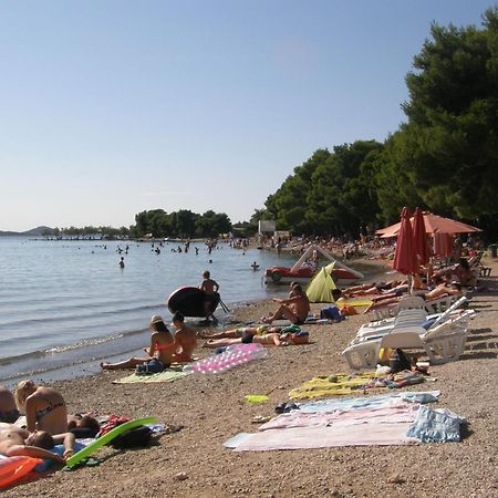 Apartments Mime Pirovac Εξωτερικό φωτογραφία