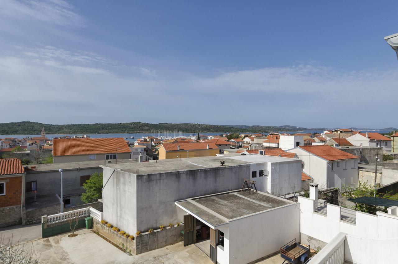 Apartments Mime Pirovac Εξωτερικό φωτογραφία