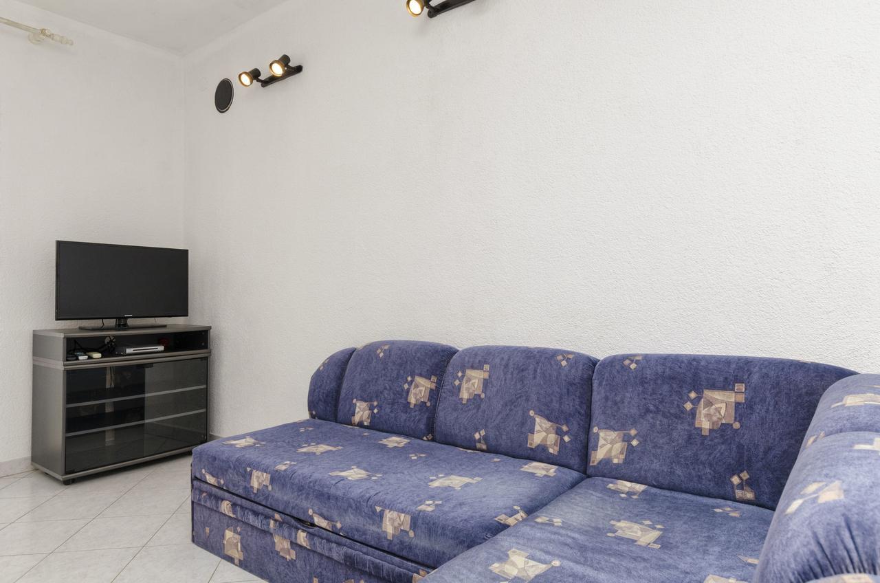 Apartments Mime Pirovac Εξωτερικό φωτογραφία