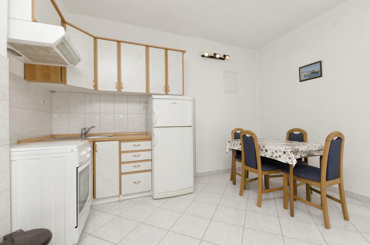 Apartments Mime Pirovac Εξωτερικό φωτογραφία